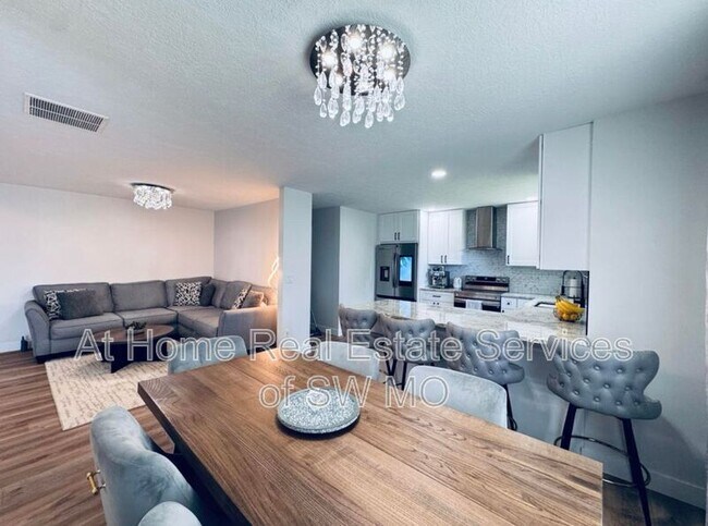 Foto del edificio - 3945 W Cardinal St