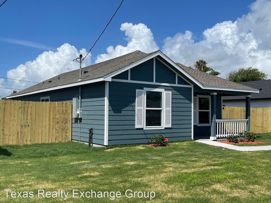 Primary Photo - 3 br, 2 bath House - 417 Webb Ferrario