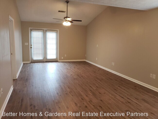Foto del edificio - 2 br, 2 bath House - 616 Belle Ct