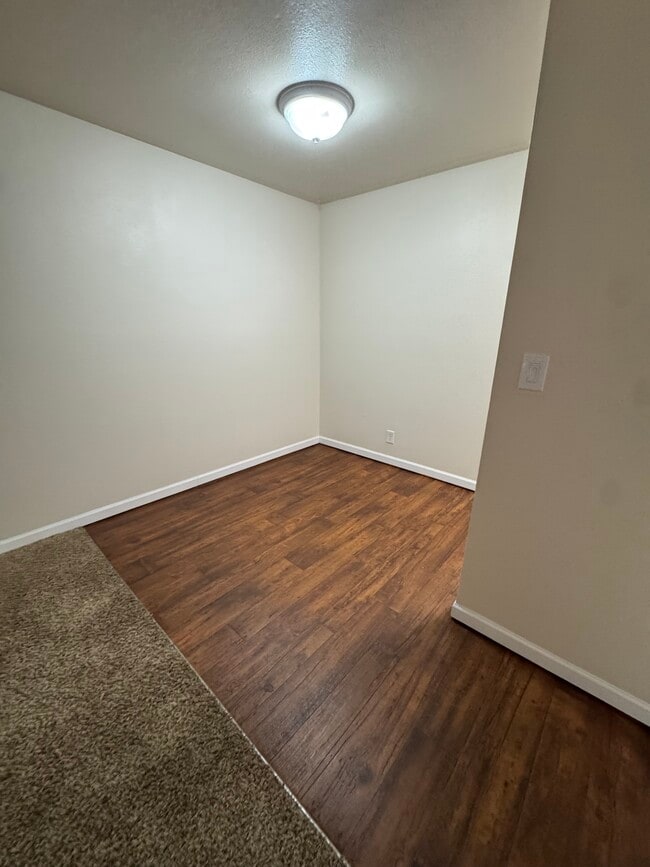 Building Photo - Northwind Apartments