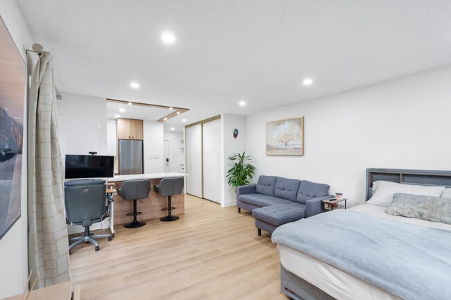 Photo du bâtiment - 1545 E 2nd Ave