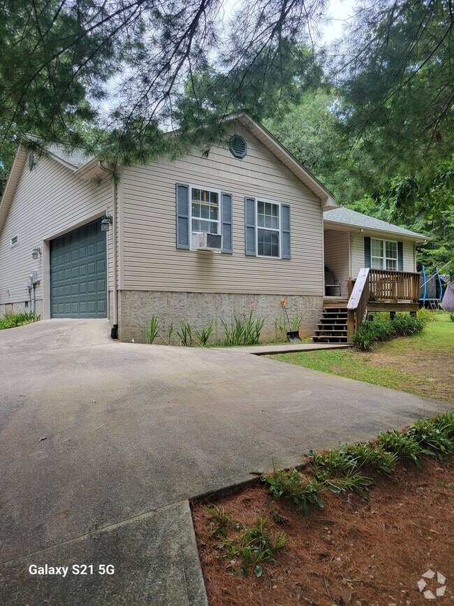 Building Photo - 6259 Osage Rd