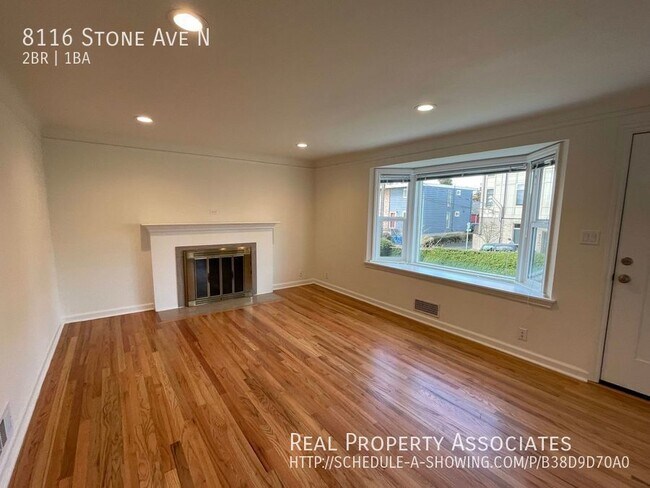 Foto del edificio - Green Lake Home