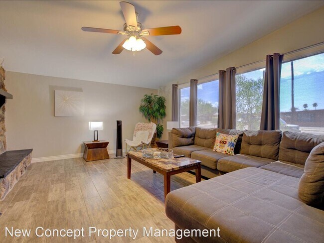 Foto del edificio - 4 br, 2 bath House - 2131 S. Calle Yucatan