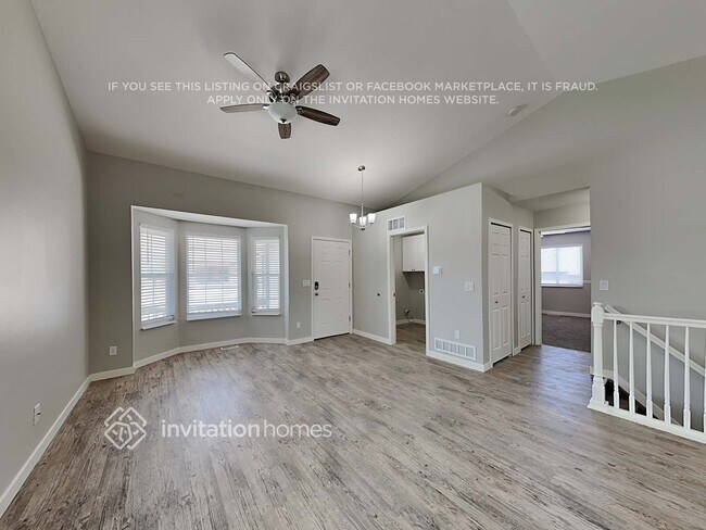 Foto del edificio - 4813 Neon Way