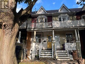Building Photo - 57 Hiawatha Ave