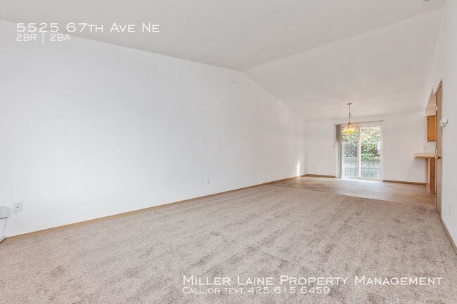 Foto del edificio - 2 bedroom, 2 bath duplex available now!