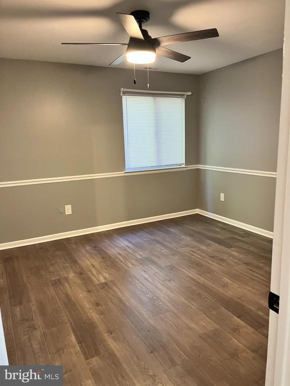 Building Photo - 306A Kelly Cove