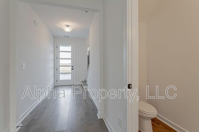 Building Photo - 1455 Darrowby Wy