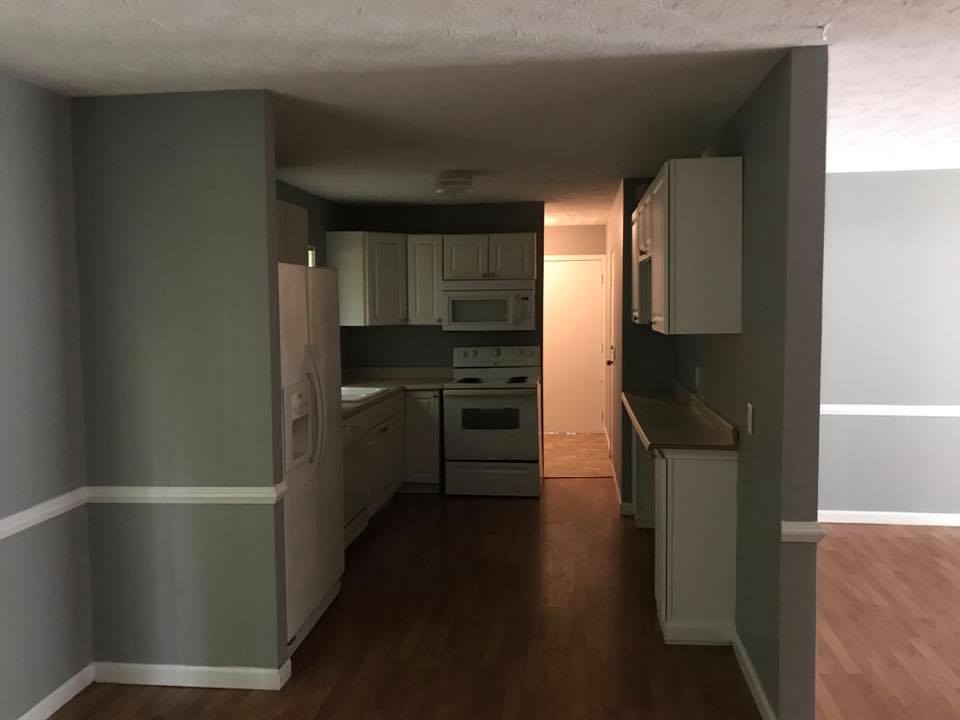 Building Photo - 435 Pleasant Vly