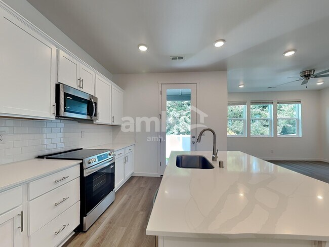 Foto del edificio - 5415 Turnstone St SE