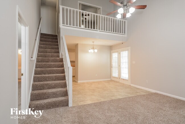 Building Photo - 720 Rawls Dr