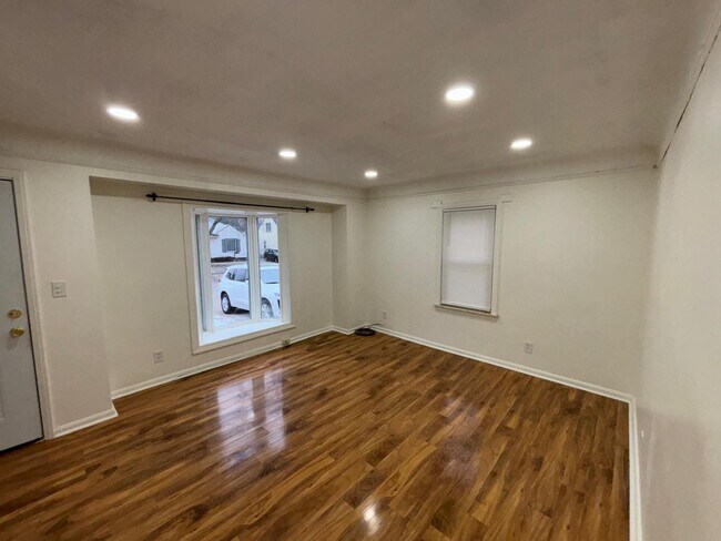 Foto del edificio - 24739 Colgate St