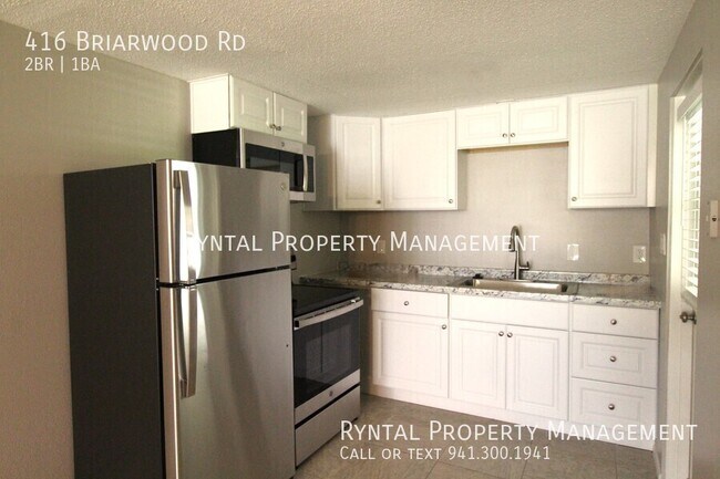Foto del edificio - 416 Briarwood Rd