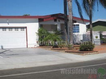 Primary Photo - 2164 Iris Ave