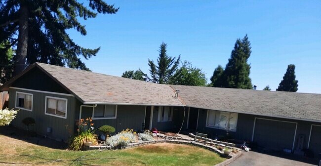 Foto del edificio - 1540 SW Fairview Ave