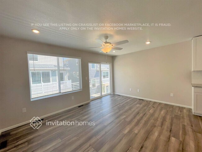 Foto del edificio - 9346 Oro City Loop