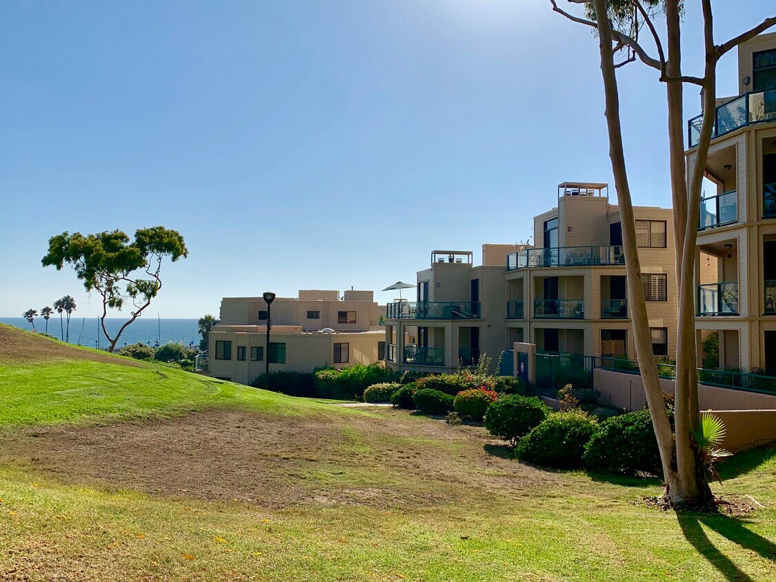 130 The Village Redondo Beach, CA 90277 Alquileres en Redondo Beach, CA