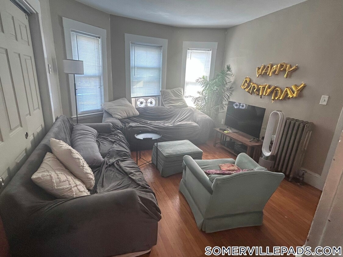 Foto principal - 248 Powder House Blvd