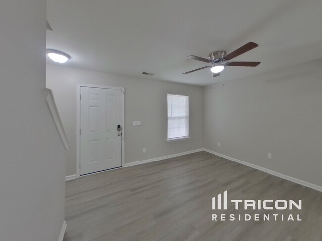Building Photo - 449 Grand National Lane Elgin SC