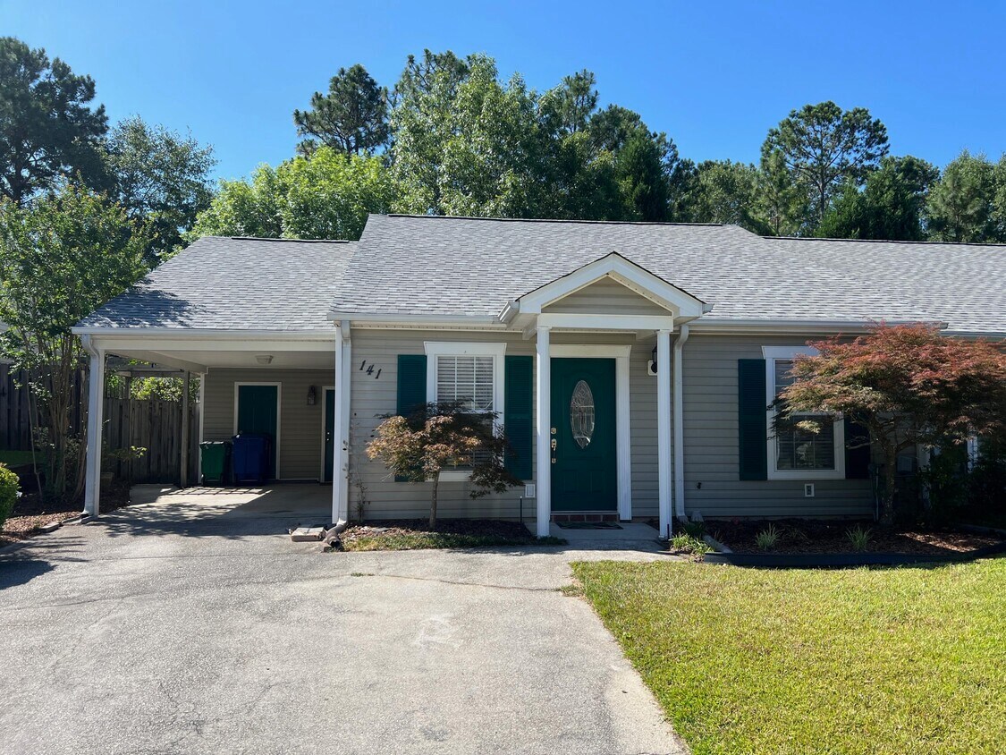 Foto principal - 141 Single Tree Ln