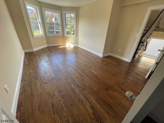 Foto del edificio - 47 Greenwood Ave