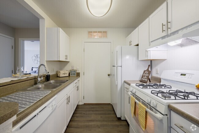 2HAB, 2BA Cocina - Arbor Trails
