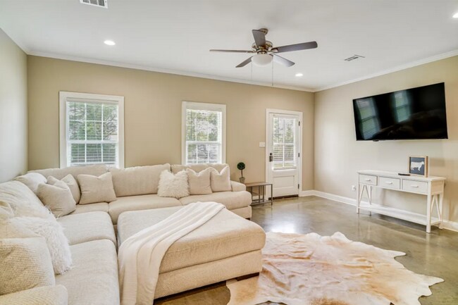 Foto del edificio - FOR RENT in Crowley!