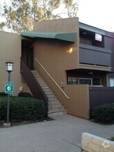 Building Photo - 3454 Castle Glen Dr