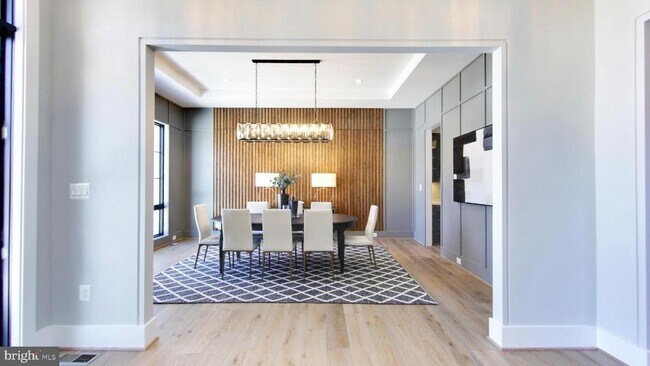 Foto del edificio - 1100 Balls Hill Rd