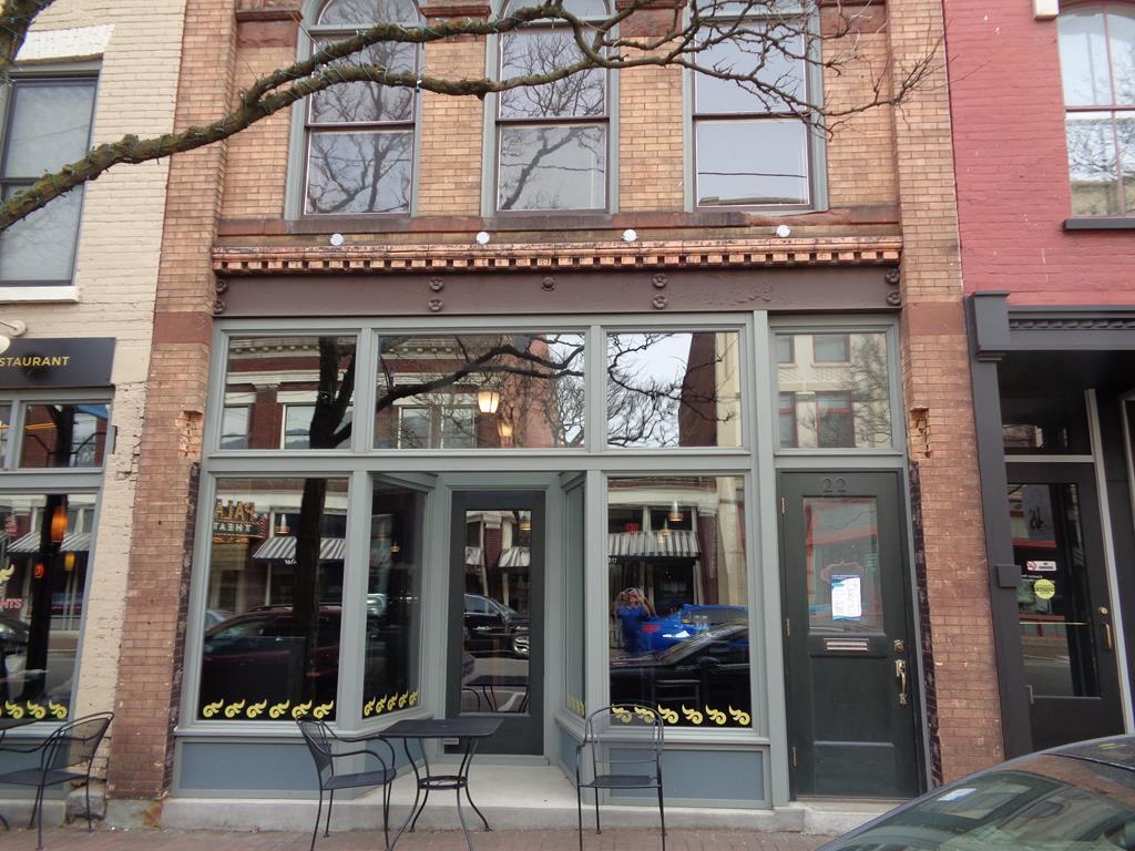 Primary Photo - 201 W Market St