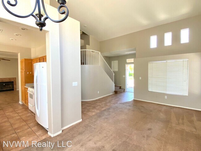 Building Photo - 10505 Courtney Cove Ave