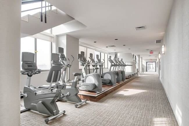 Interior Photo - Normandie Court