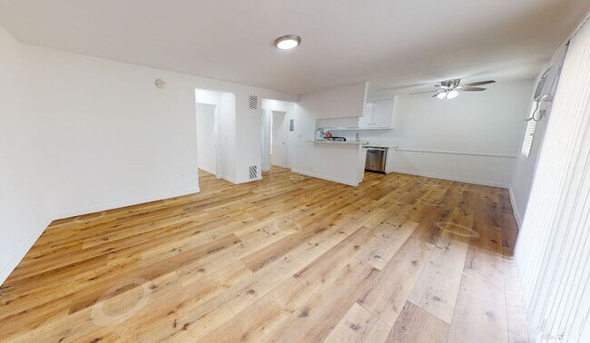 Foto del interior - 15114 Dickens St.