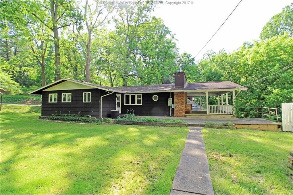 900 Mc Queen Blvd, Saint Albans, WV 25177 House for Rent in Saint