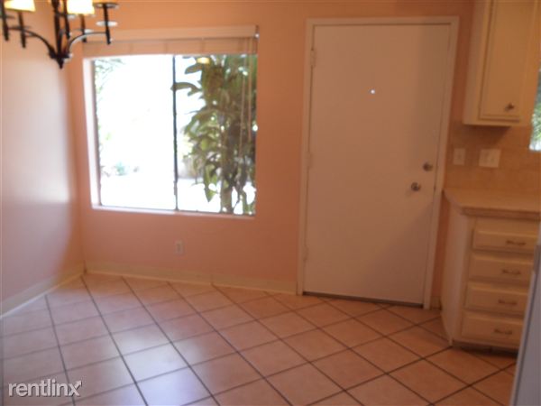 Building Photo - 260 Ellwood Beach Dr