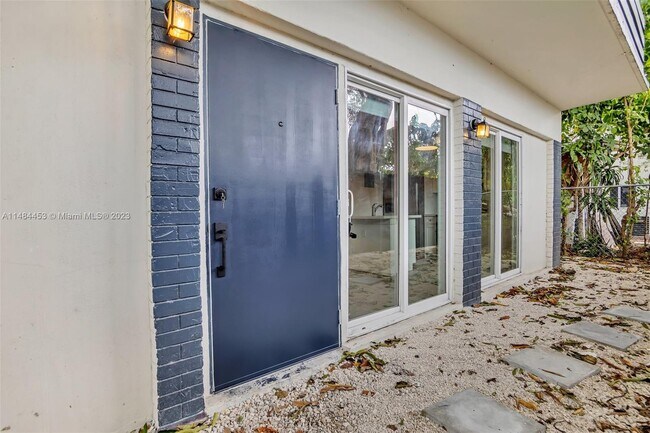 Building Photo - 38 NW 53rd St