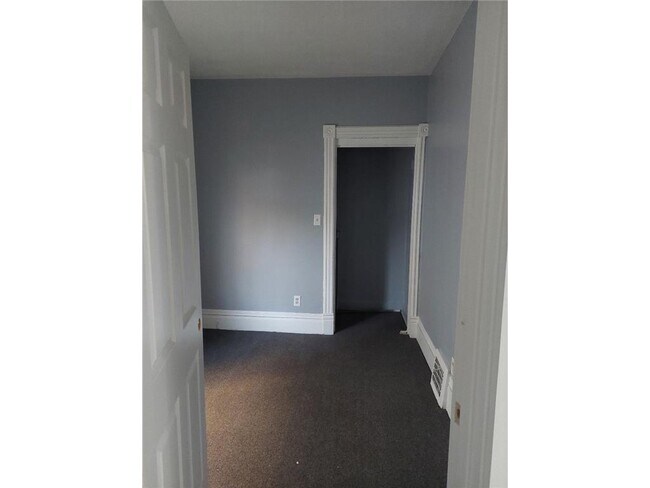 Building Photo - 694 Stryker Ave