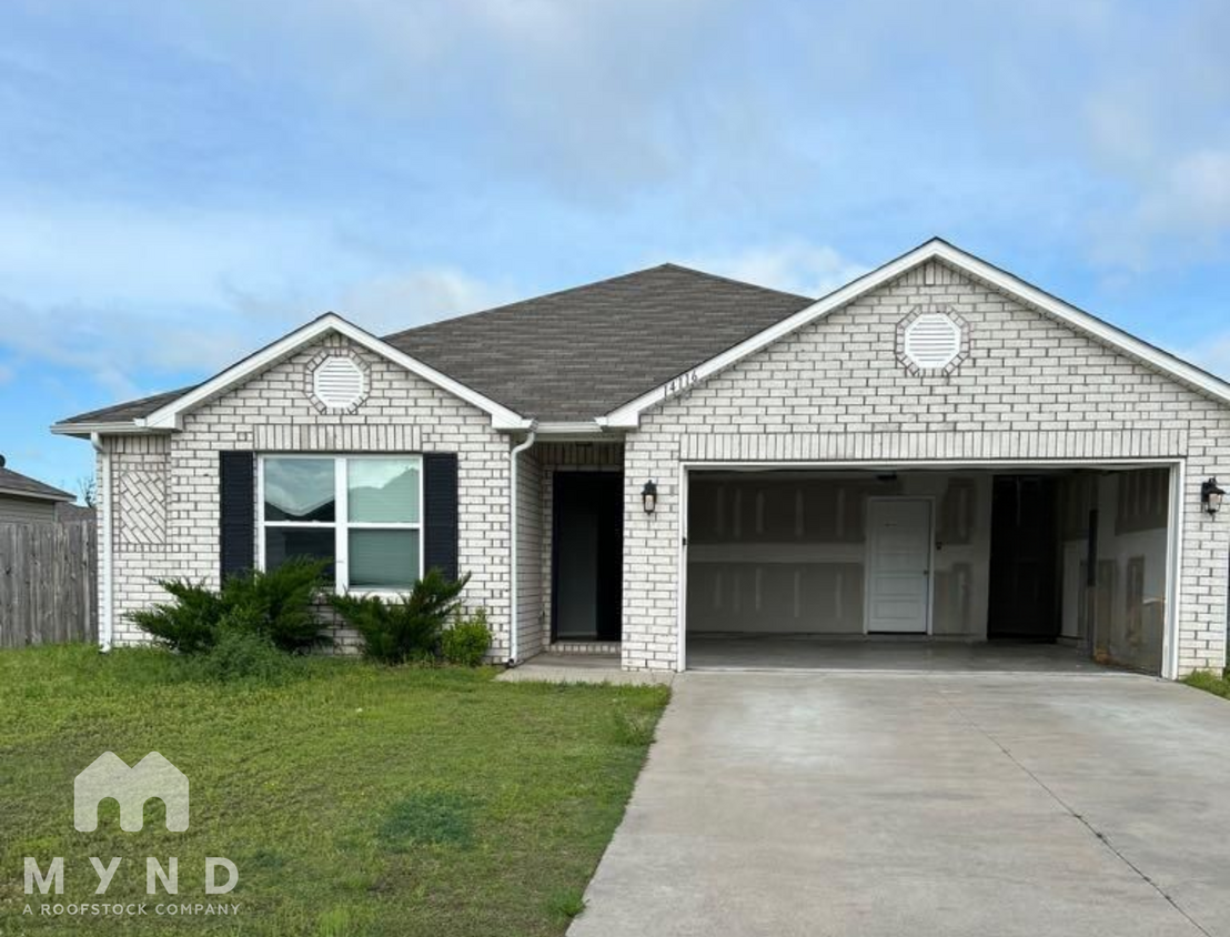 Foto principal - 14116 N 74th E Ave