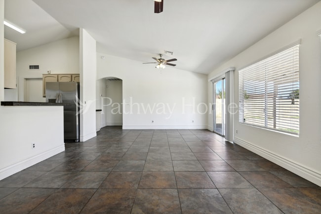 Building Photo - 7704 W San Juan Ave