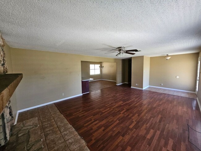 Building Photo - 168 Janice Ln