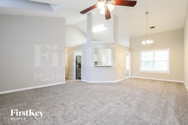 Building Photo - 4333 Grey Park Dr NE