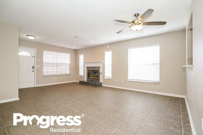 Building Photo - 9336 Sonoma Dr