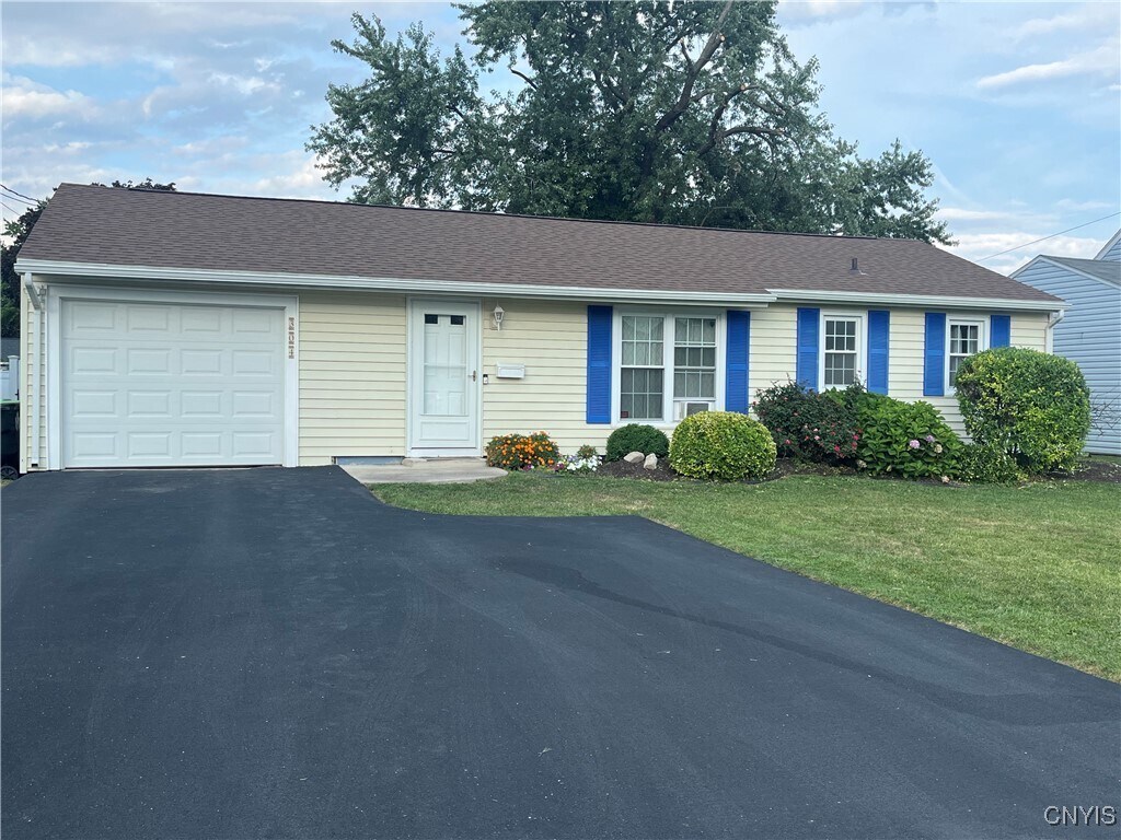 Foto principal - 304 Pleasantview Dr