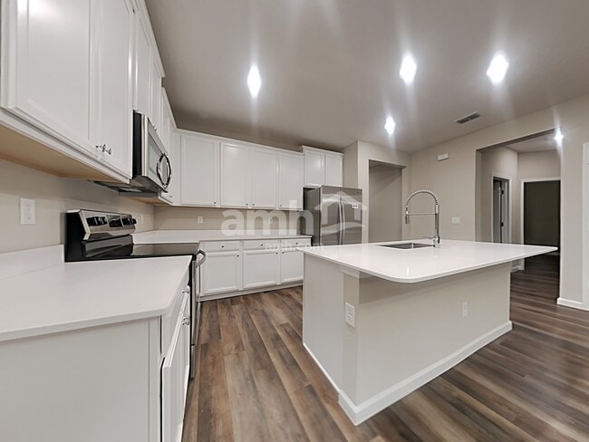 Foto del edificio - 120 Hemlock Point