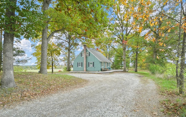 Building Photo - 10359 Harney Rd