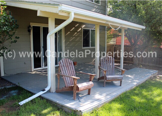 Foto del edificio - 3474 Oak Creek Dr W