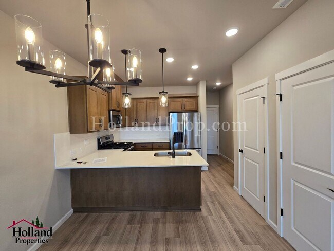 Foto del edificio - Charming 2-Bedroom, 2-Bath Home in a Prime Hillsboro Location *** Special offer of $150 on your f...