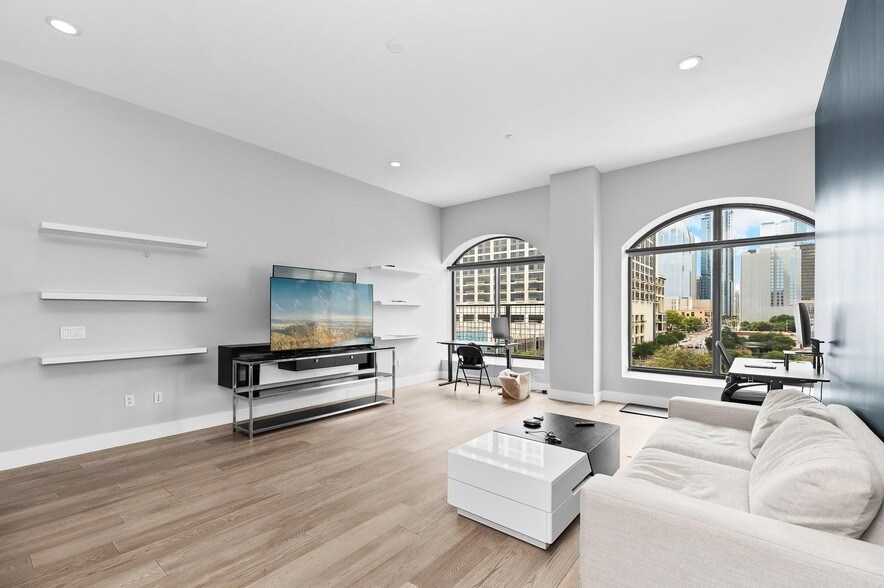 Foto principal - 507 Sabine St