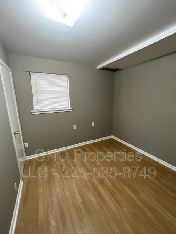 Building Photo - 3005 Magellan St